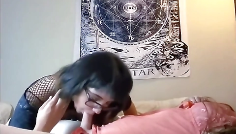 Married girl with perfect ass gets