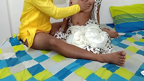 Shadi Ko Ek Shal Ho Gaya Hai Kya Fir Bhi Ap Jawan Ho Aap