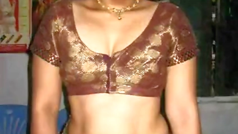 Indian Aunty Hot Boobs