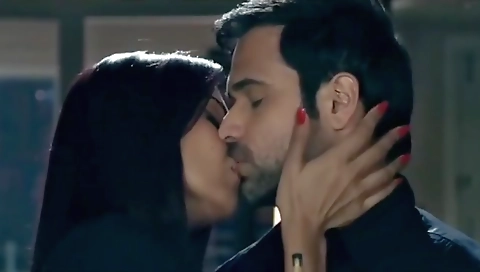 Desperate Bipasha Basu's juicy kisses